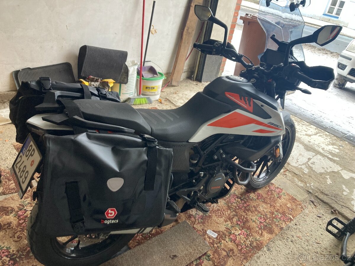 KTM 390 Adventure r.v.2022 - 3