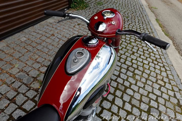 JAWA 500 OHC (1957) - 3