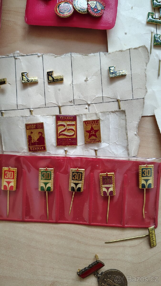 Odznaky sbírka před revolucí, doby komunistické - 3