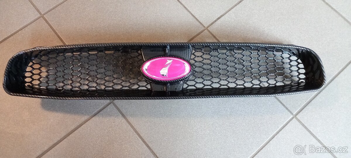 Subaru Impreza STi blobeye mřížka chladiče - 3