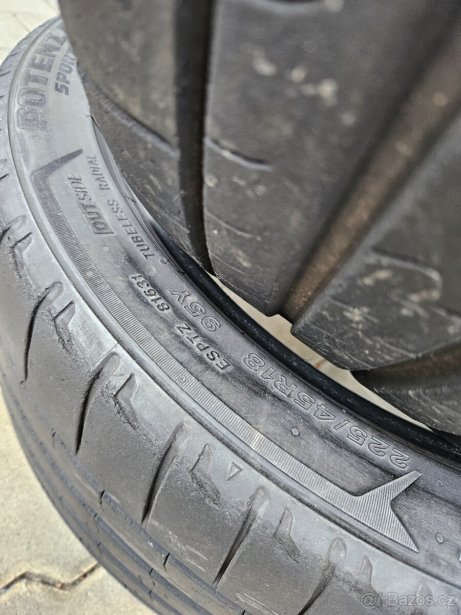 2x Letní Bridgestone 225/45/18 - 3