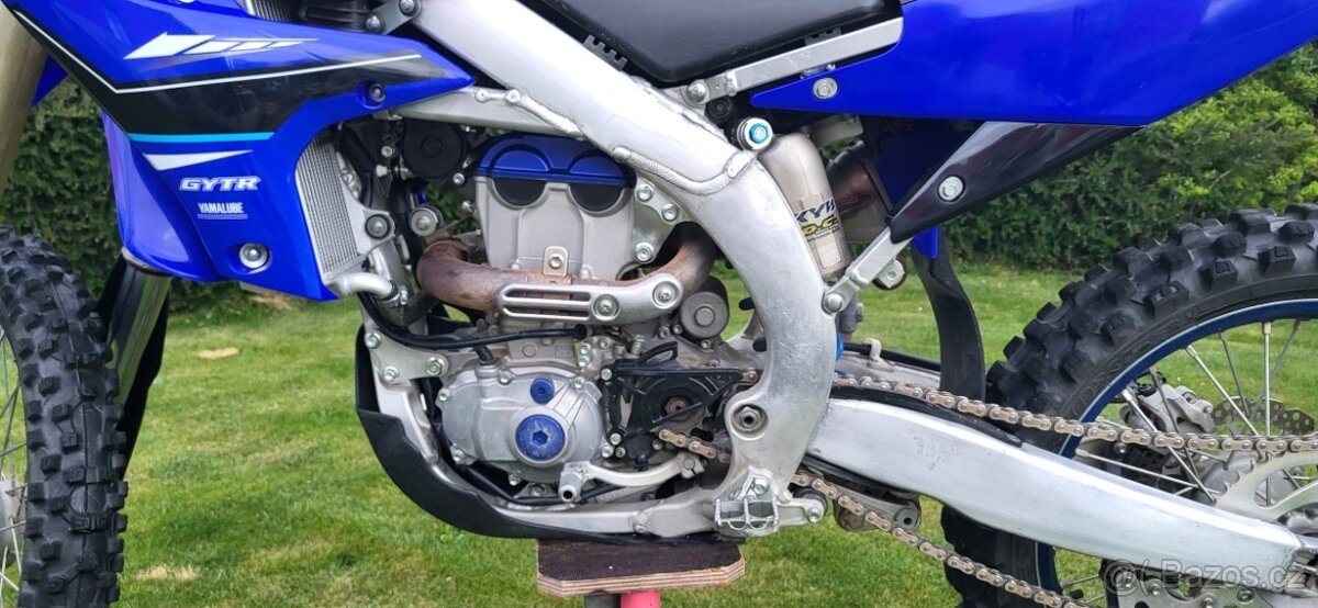 YAMAHA YZ 250 F Modell 2021 cross po holce 65mth