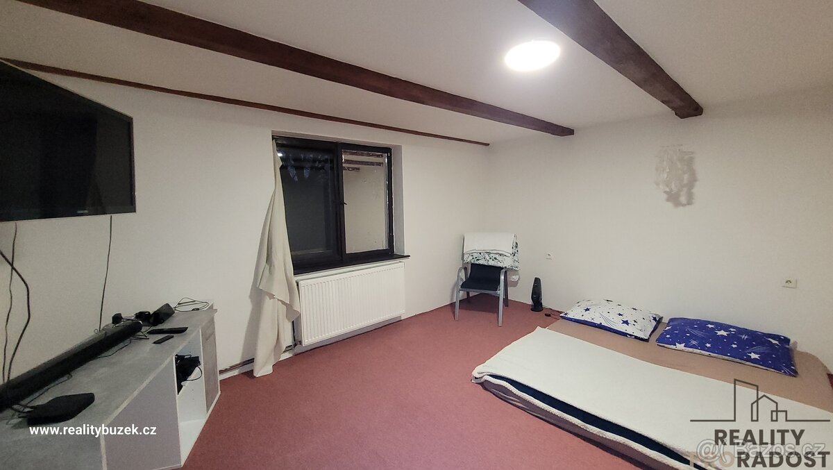 Pronájem domu - Komárov - 3