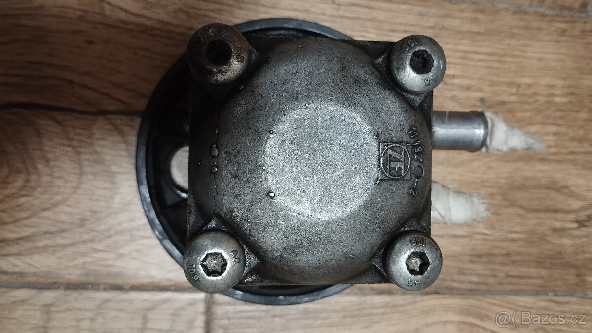 Servo čerpadlo Volvo V70 II - 3