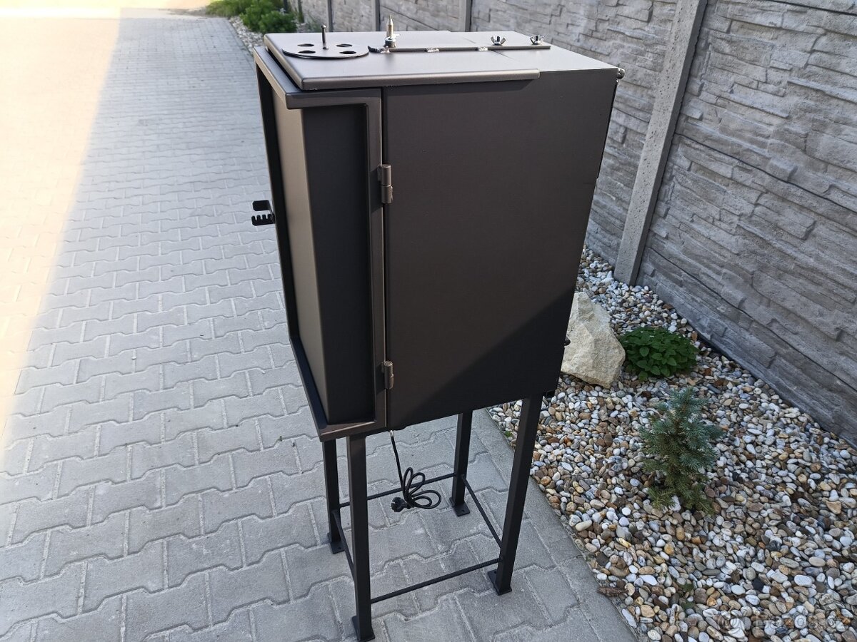 Gril na gyros a kebab uzavřený - 3