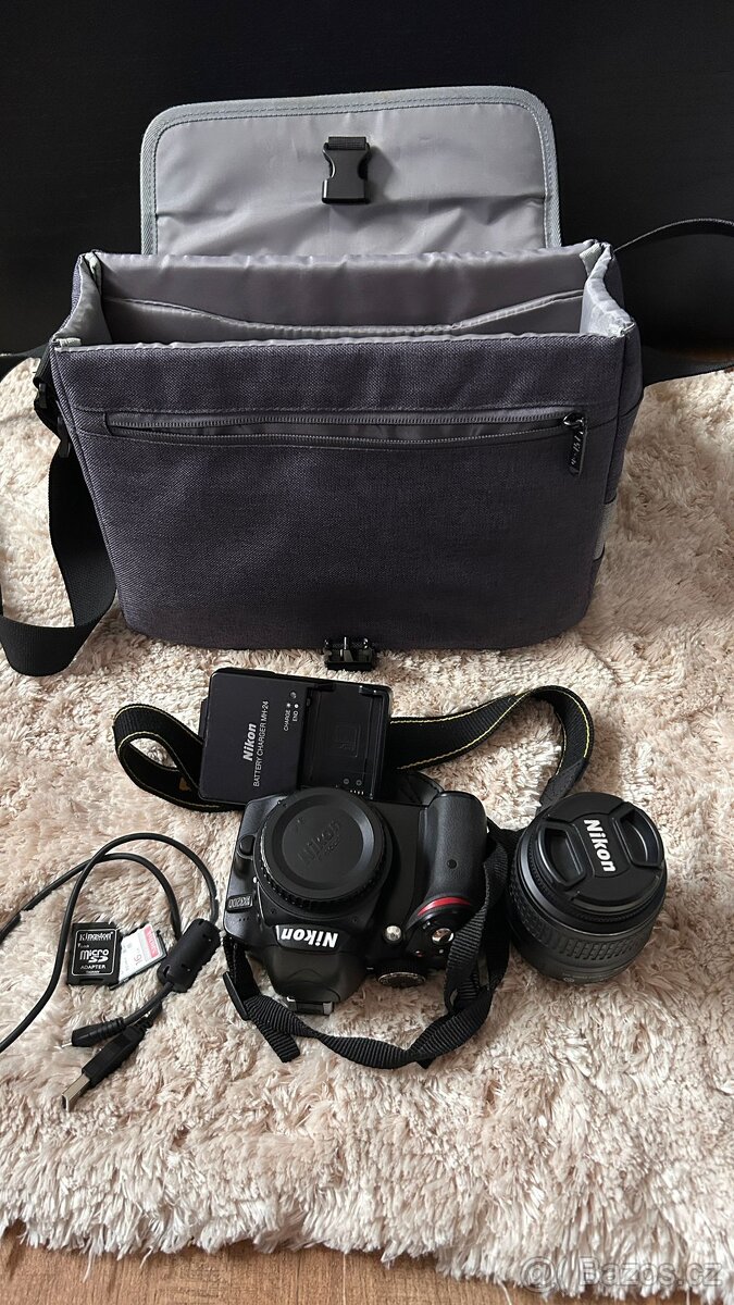 Nikon D320 TOP STAV - 3