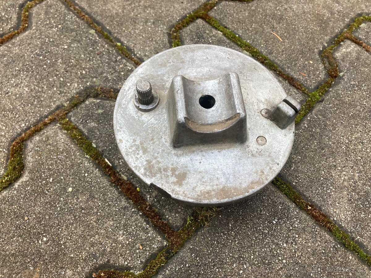 Přední brzdový štít simson S51 - 3