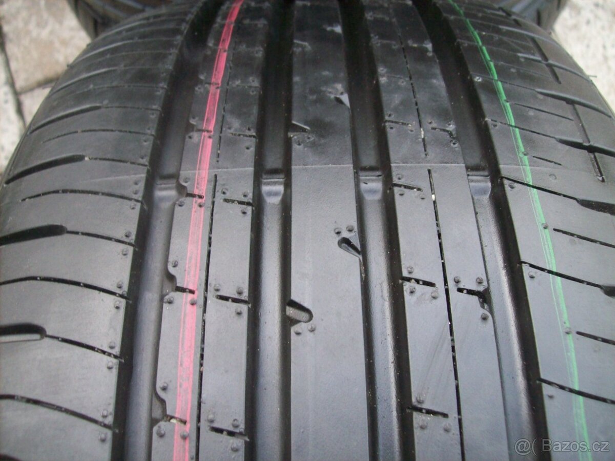 sada Falken ZIEX ZE914B 225.40.18.92W 99,9% - 3
