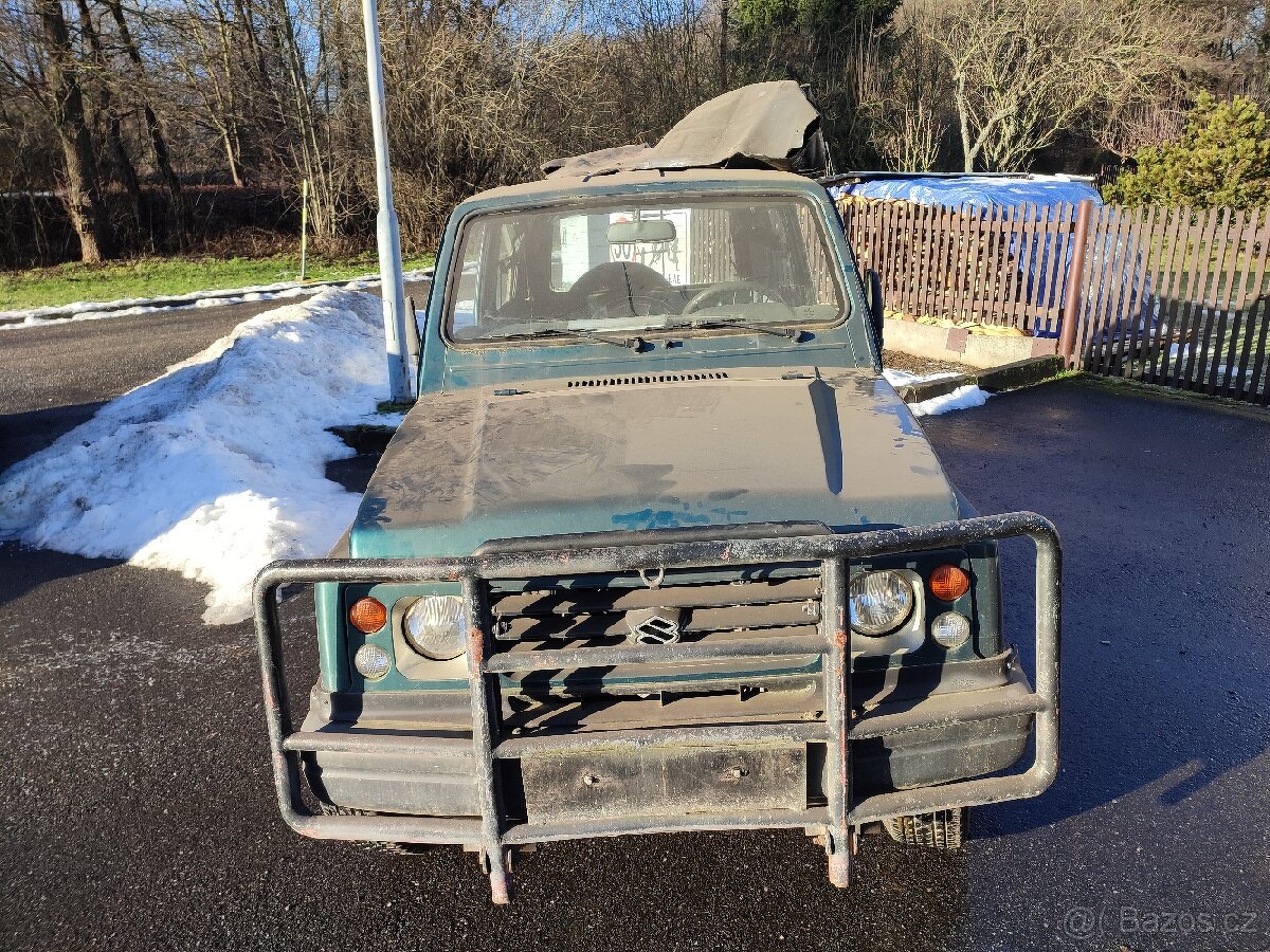 Vyklápěcí nosič zveře - 3