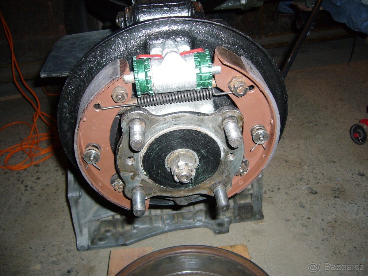 Škoda 440 Spartak - 3