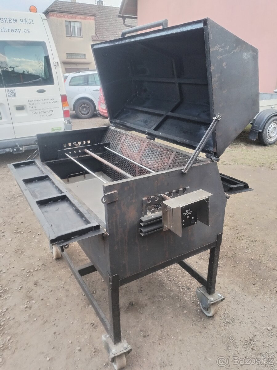 Gril na prase/sele nebo kytu - 3