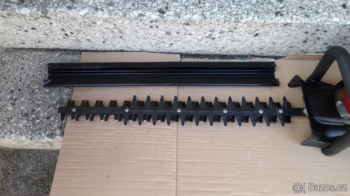Benzínové nůžky na živý plot Einhell GC-PH 2155 - 3