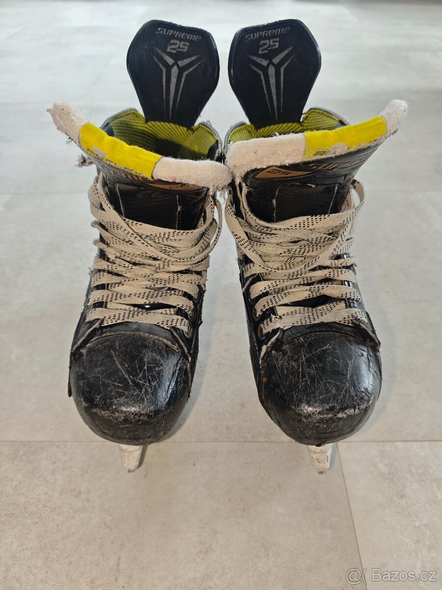 Brusle Bauer Supreme 2s vel. 4 (37.5EUR) - 3