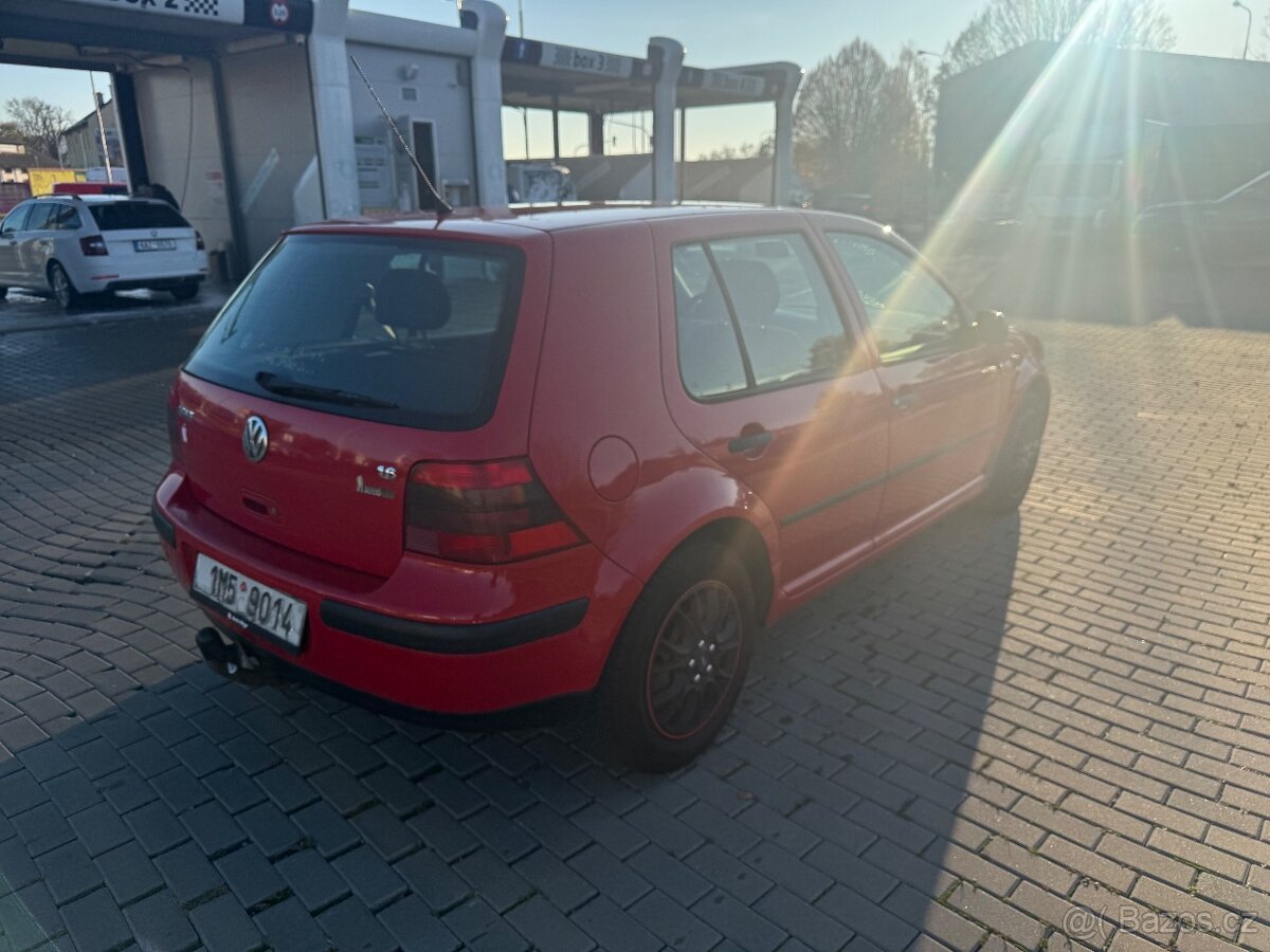 VW Golf IV 1,6i 77kW, tažné, NOVÁ STK - 3