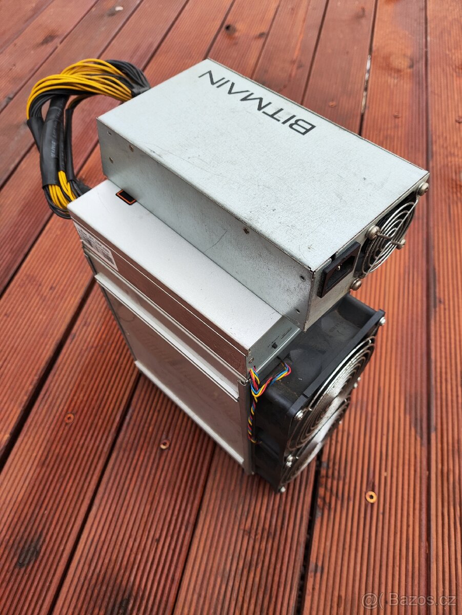 Ant_miner Z11 denně 200Kč - 3