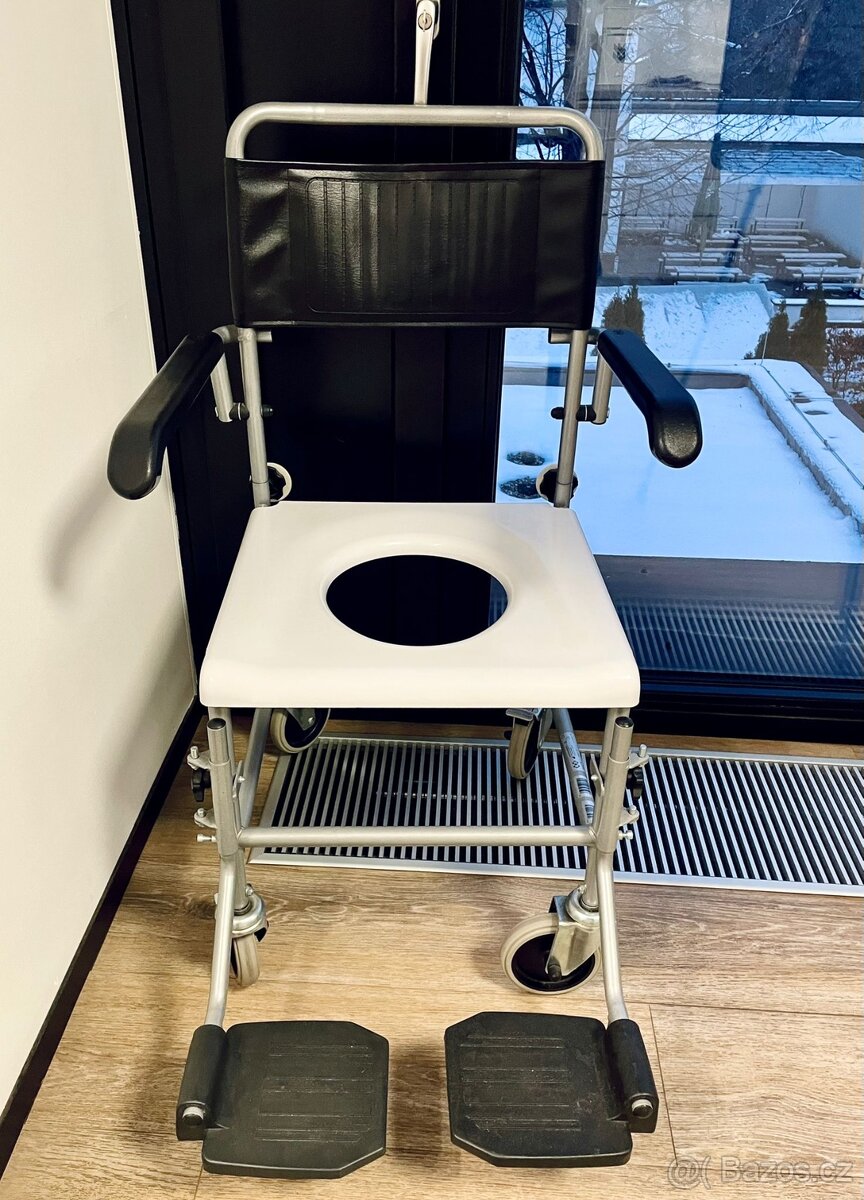 Prodám pojízdnou toaletu - 3