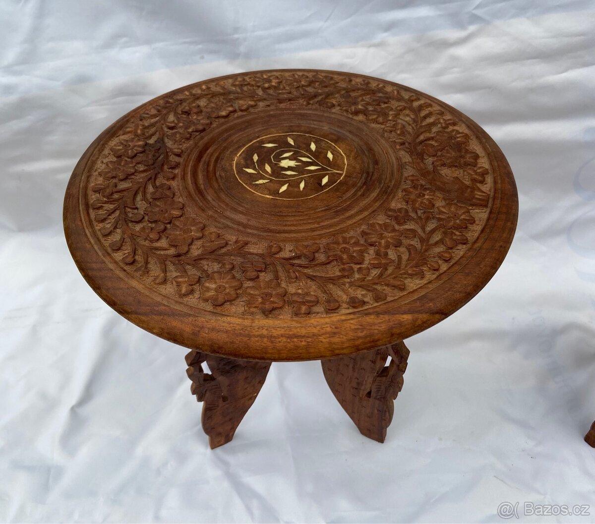 Orientální stolky s exotického dřeva - 3