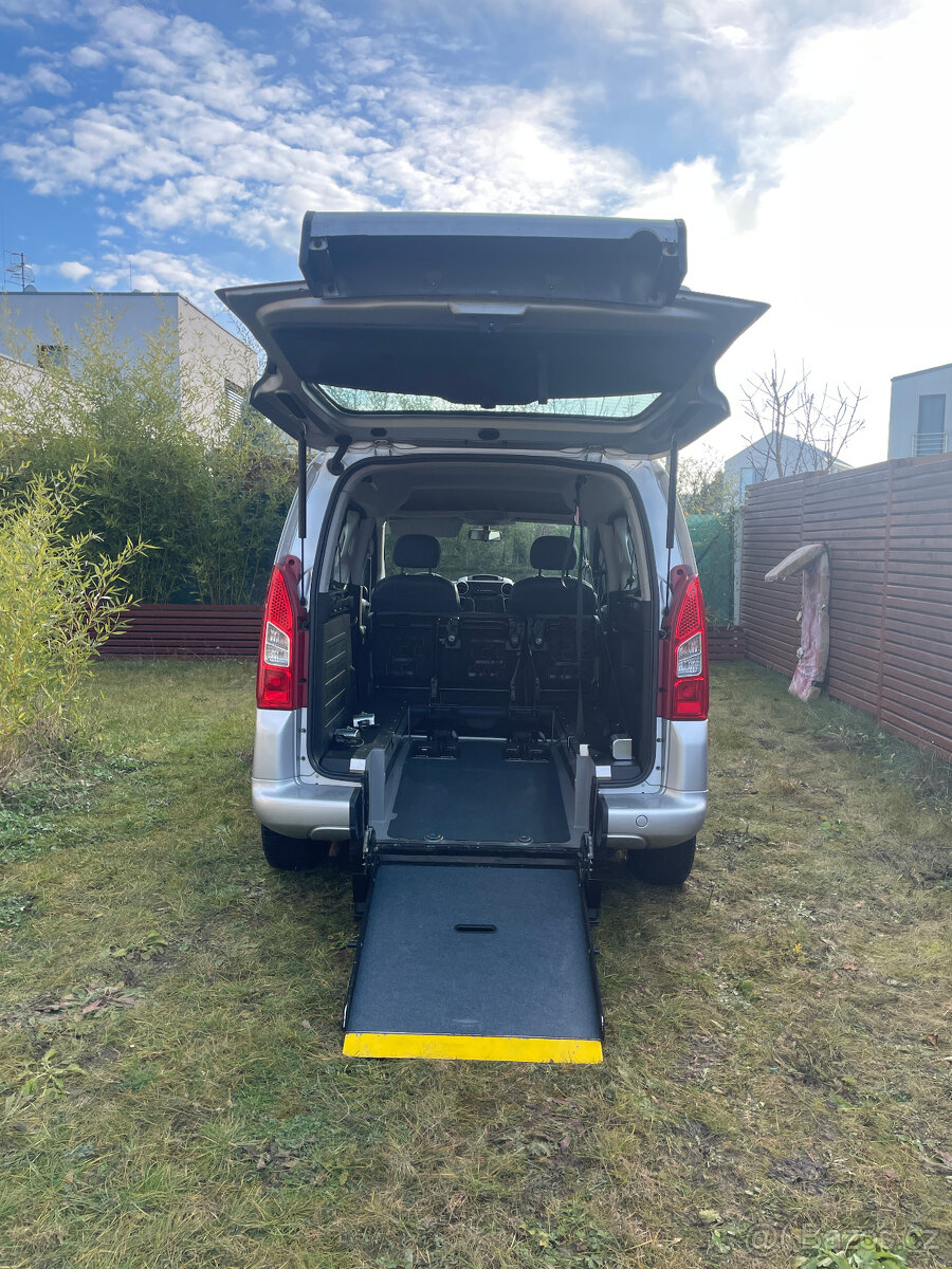 Citroën Berlingo: pro převoz vozíčkáře - 3