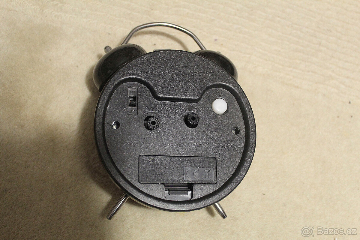 Budík na baterii, ručičkový - 3