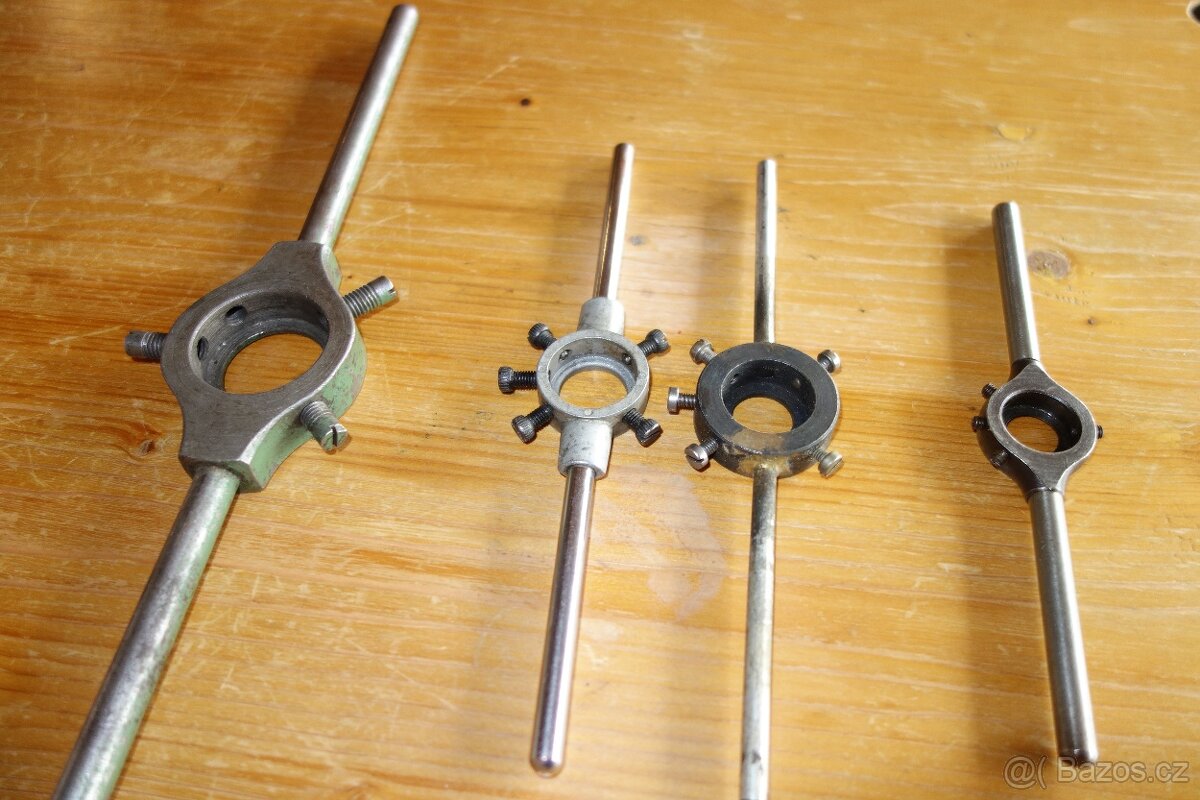 Vratidla na závitová očka - 3