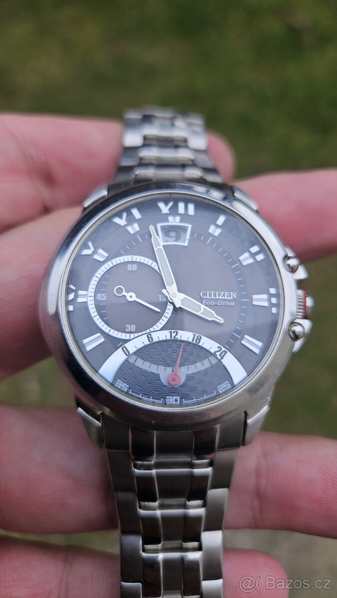 CITIZEN Eco-Drive Chronograph 0-24 Day - 3