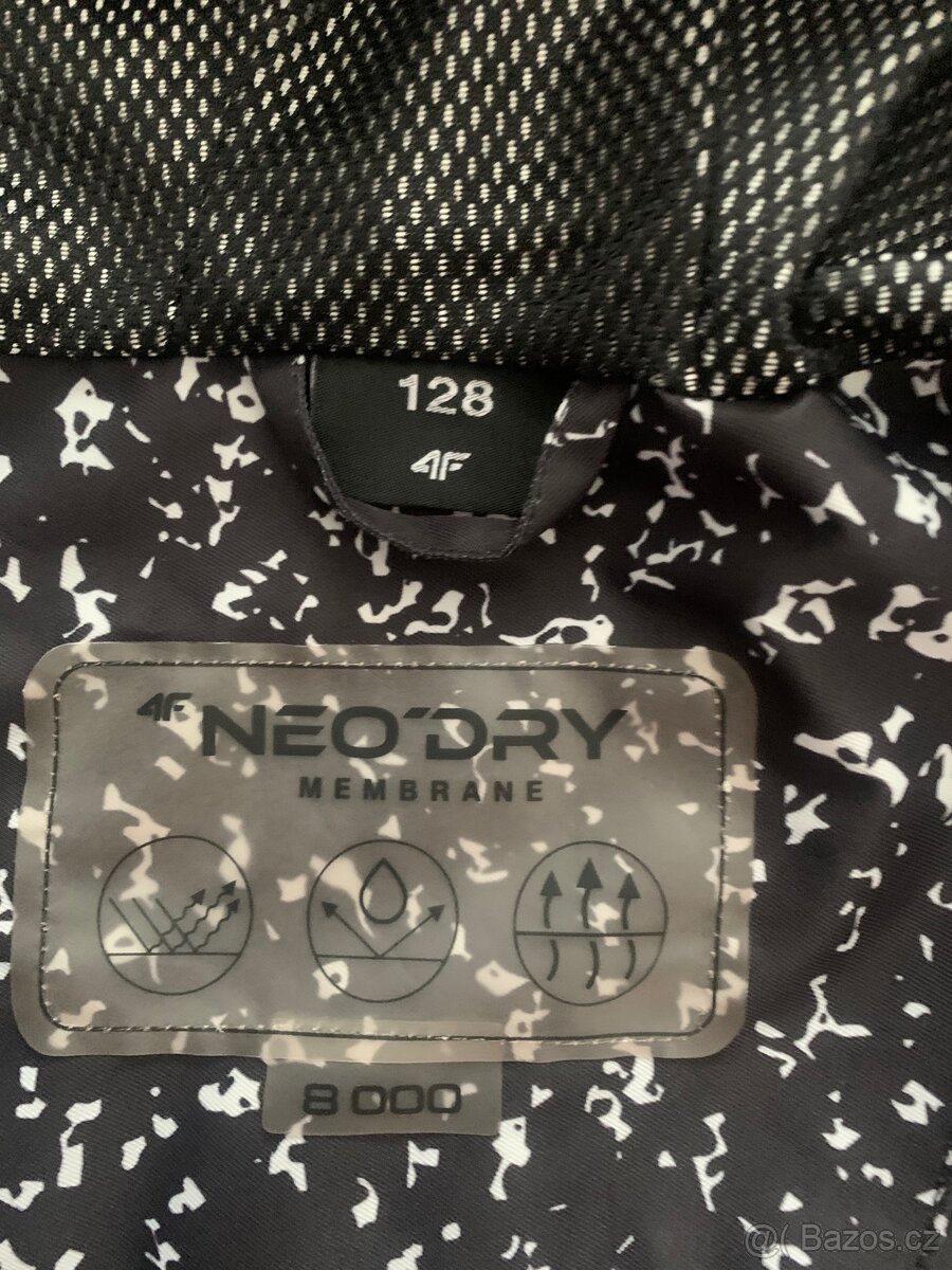 Bunda 4F vel. 128 - 3