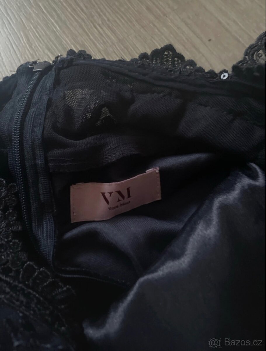 Nové šaty Vera Mont - 3