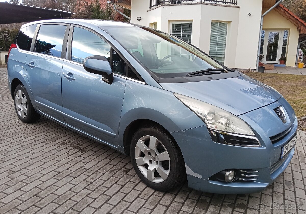 Peugeot 5008 1.6Hdi 84kw rok 4/2013 - 3