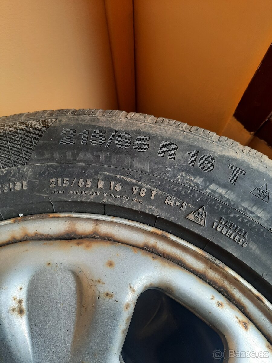 215/65r16 Duster - 3