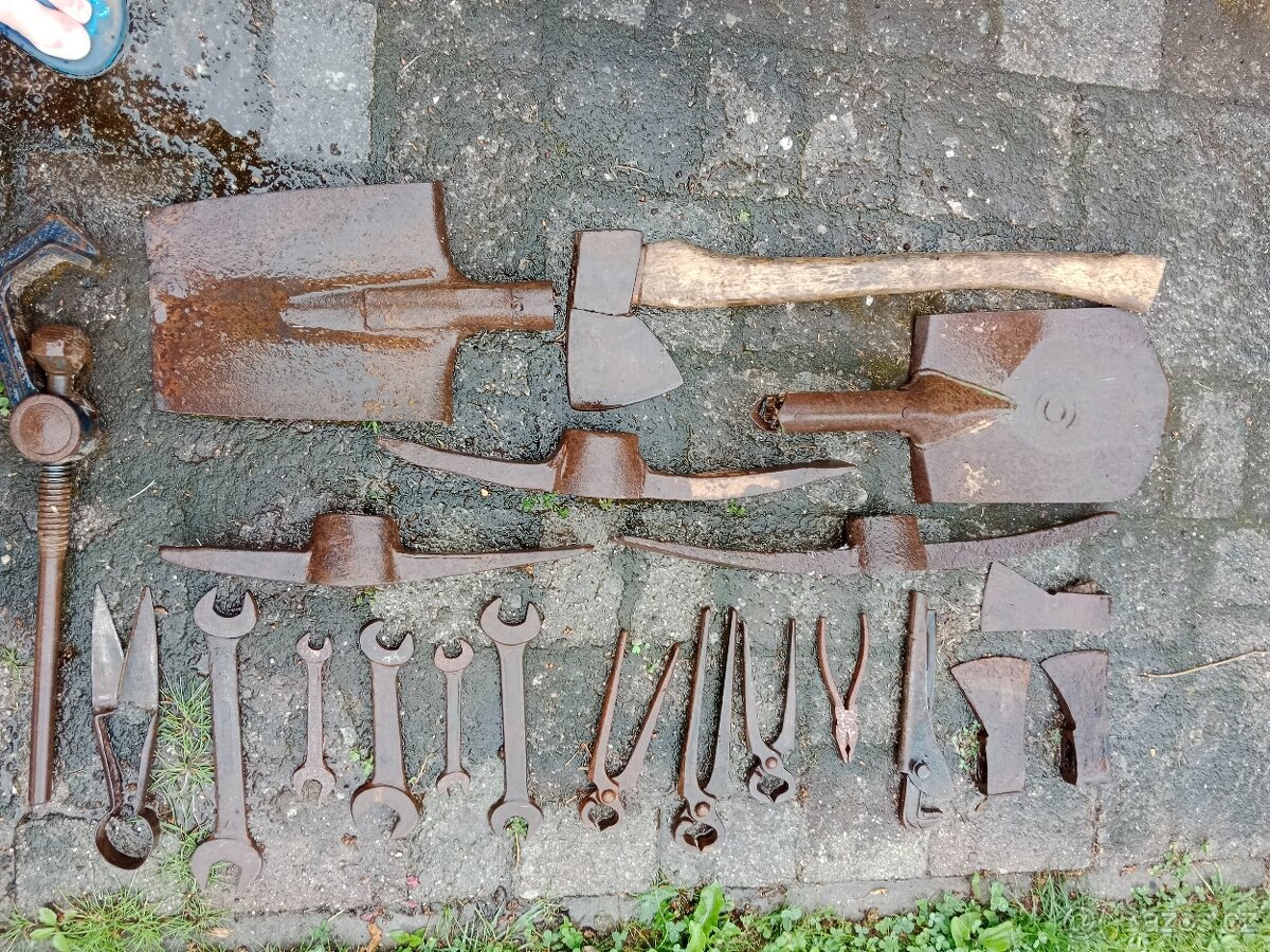 nářadí - staré - 3
