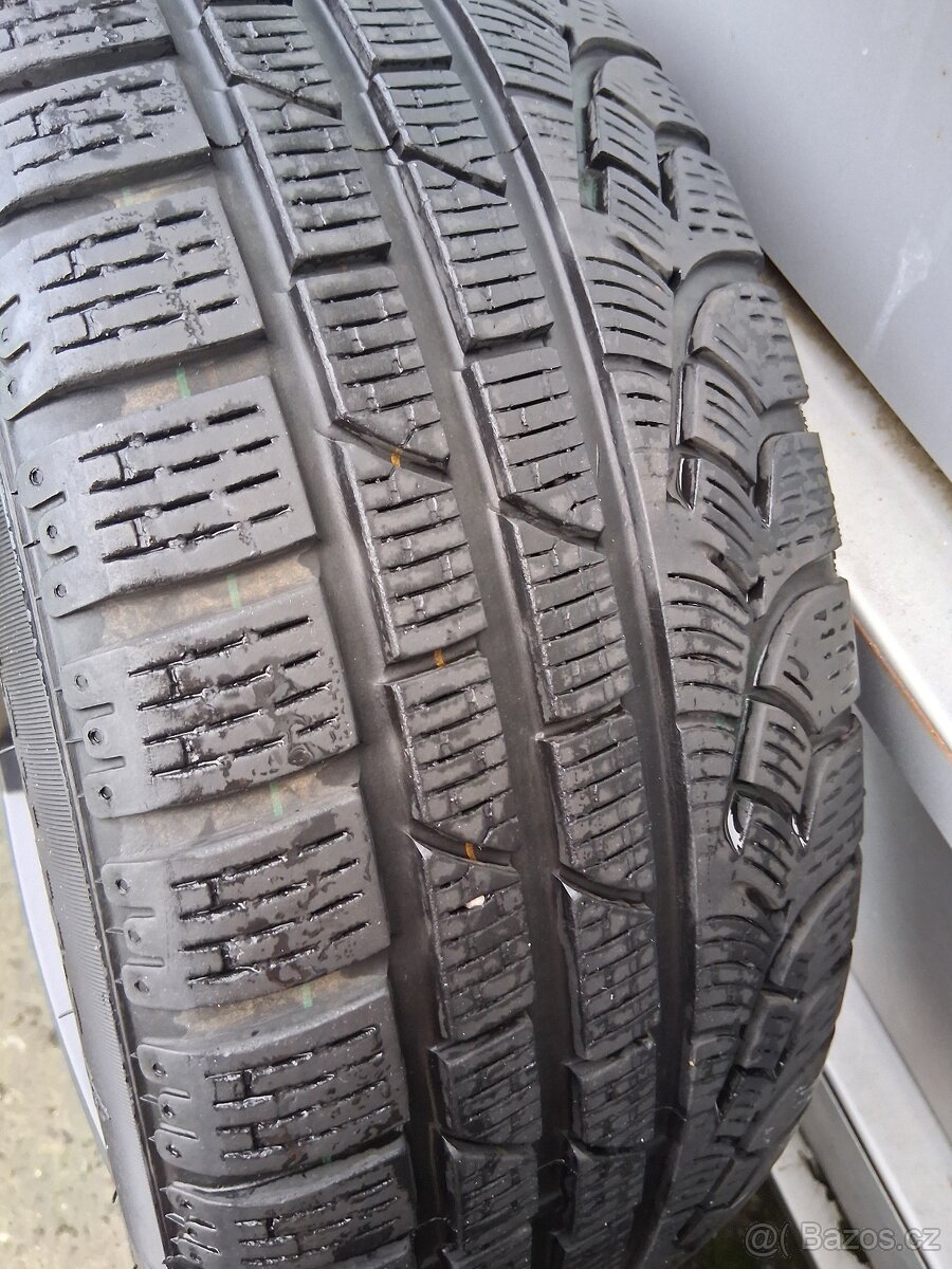 Sada zimnich alu kol 205/50R17 - 3