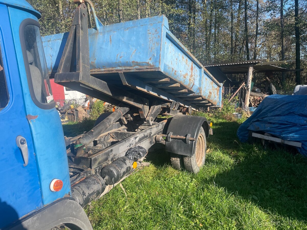 Avie hákový kontejner - 3