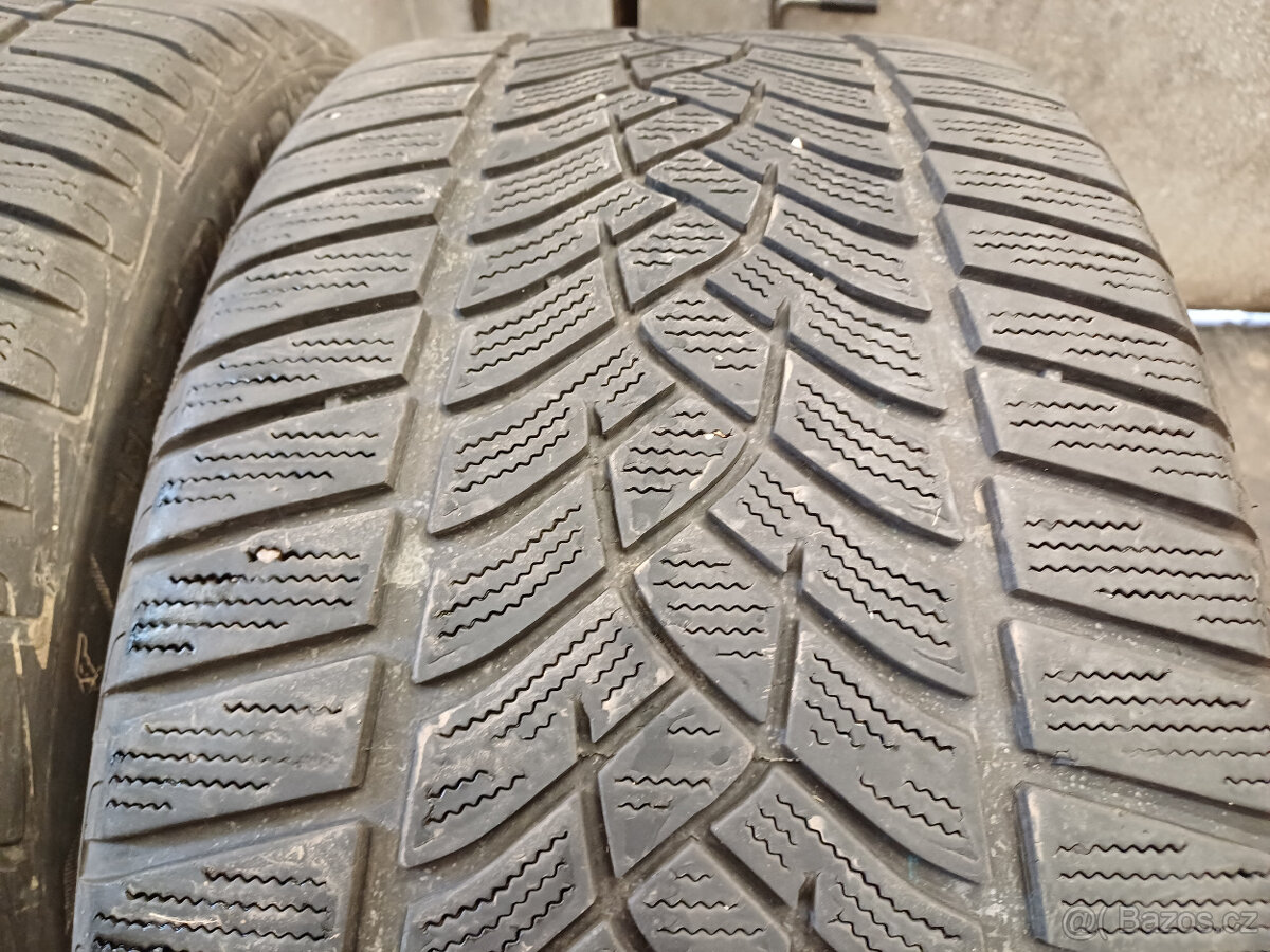 Zimní pneu Goodyear 255/40/18 99V - 3