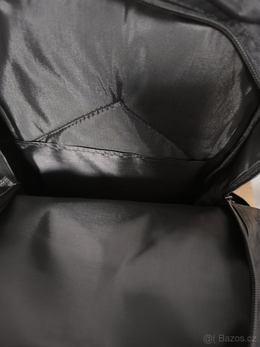 Úžasný batoh s motivem Stitche - 3