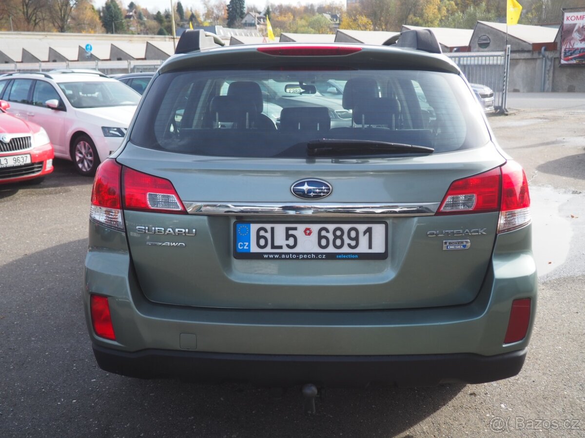 2014 Subaru Outback 2.0D CrossTrack A/T 4x4 - 3