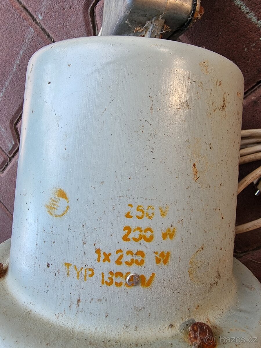 Světlo na stavbu - 3