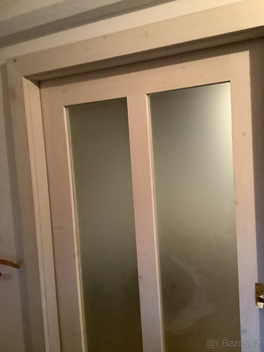 Nádherné masivní posuvné dveře - 3