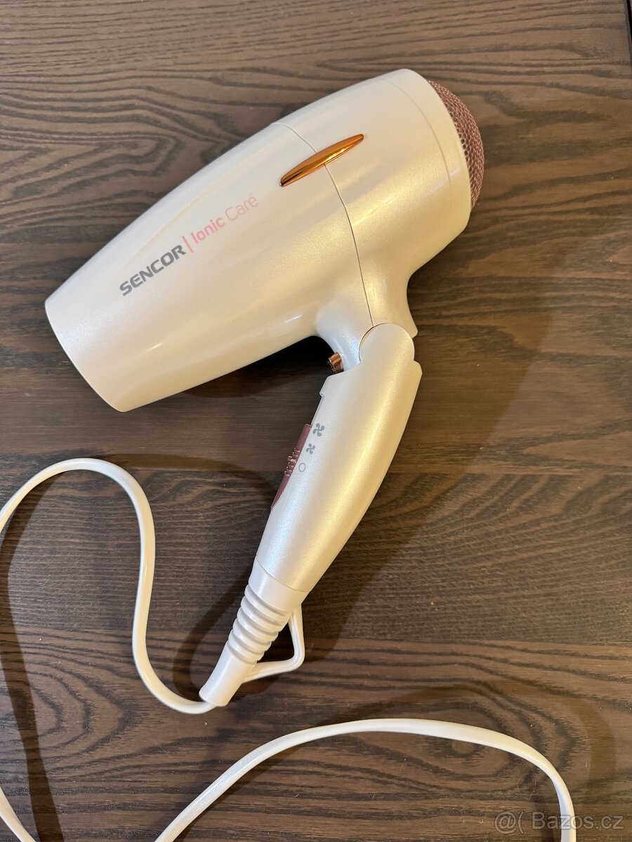 Fén na vlasy Sencor - 3