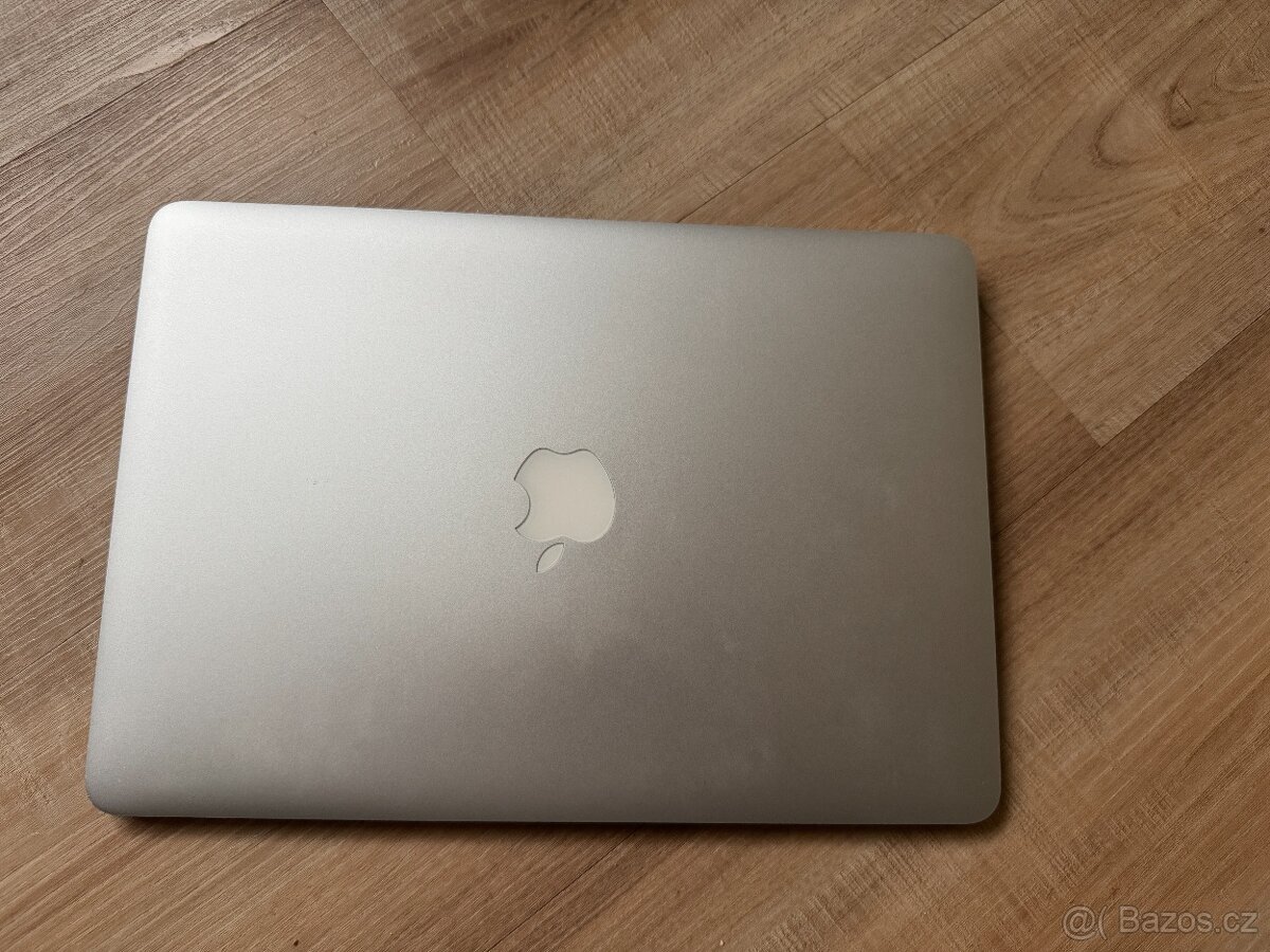 MacBook Air 13" (2017), Intel i5, 8 GB RAM - 3