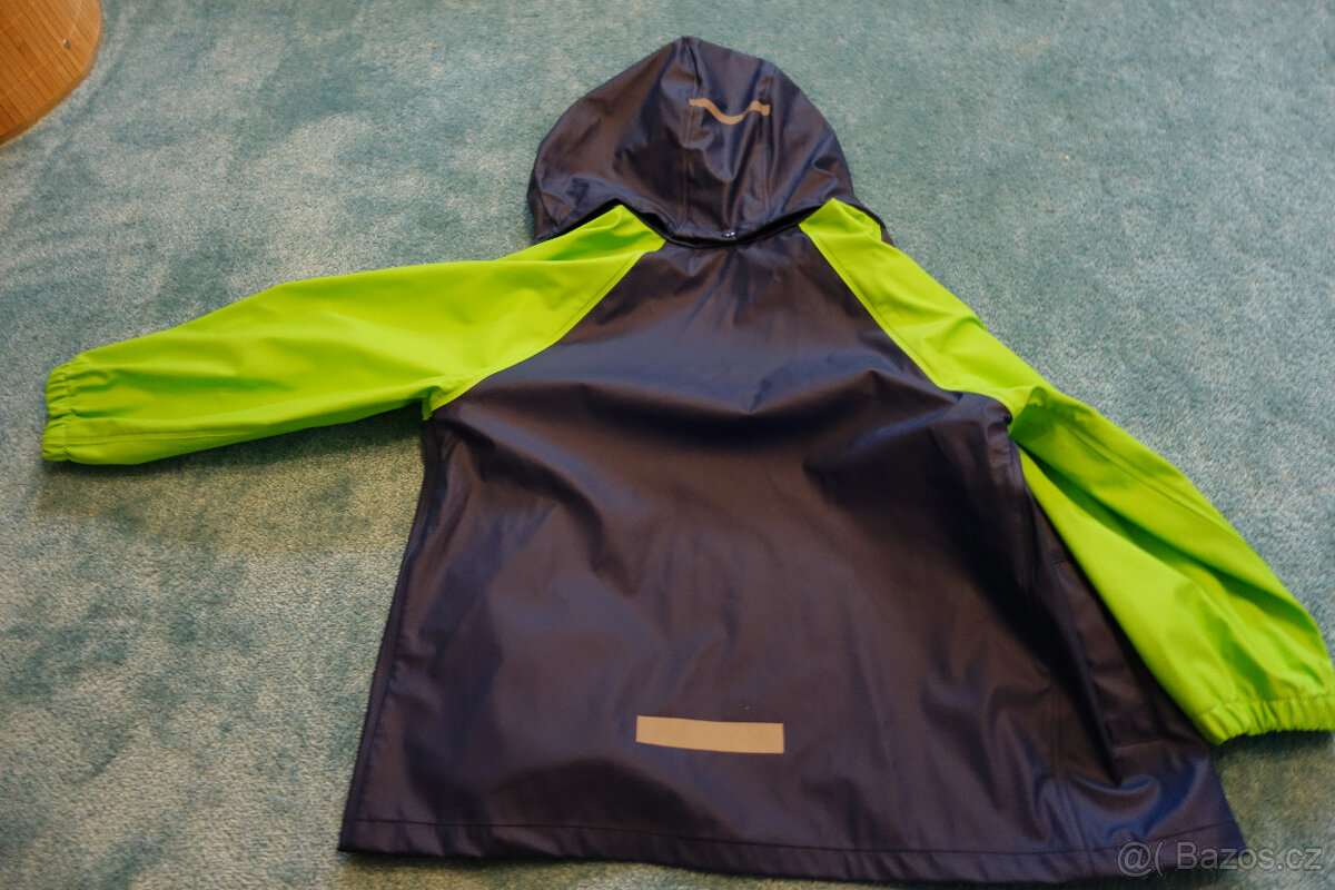 Nepromokavá bunda 122/128 - 3