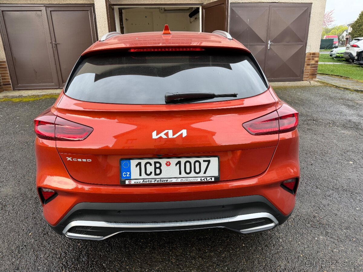 KIA XCEED - 3