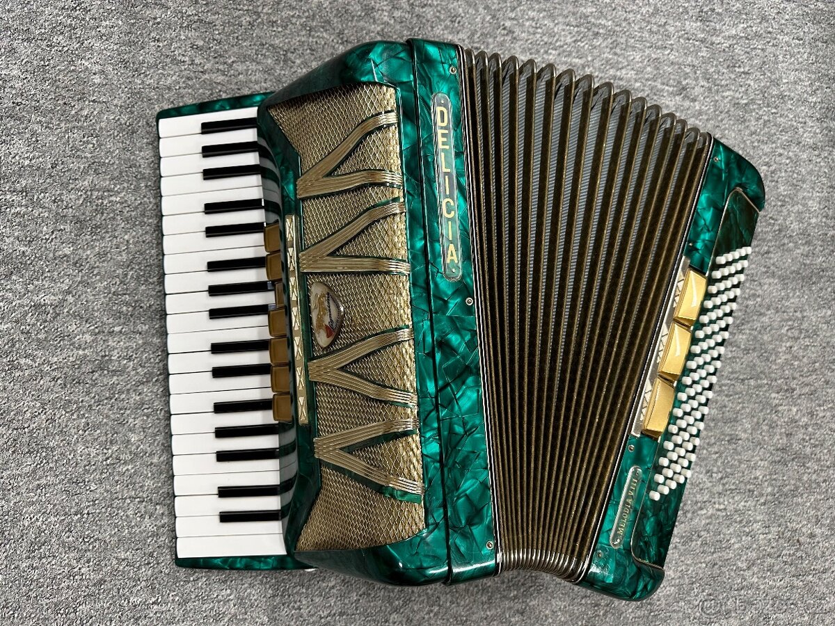 Harmonika, MELODIA VIII. - 3