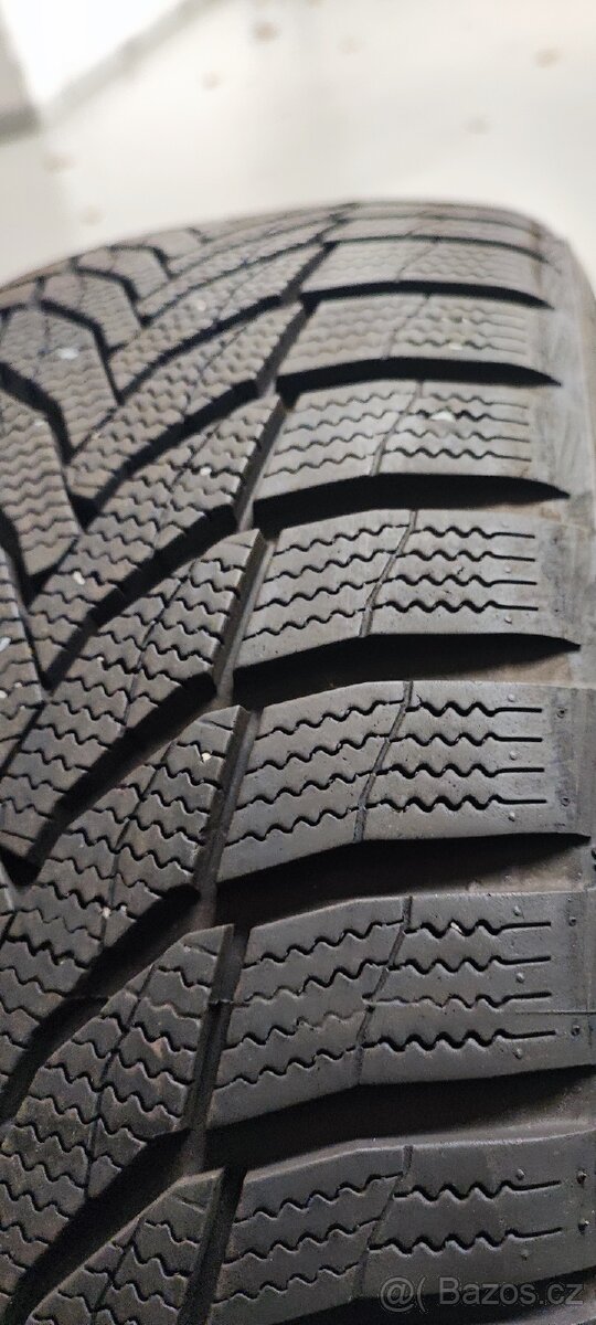 225/50/18 Nexen Winguard Sport2, DOT 2022, vzorek 7.7mm. - 3