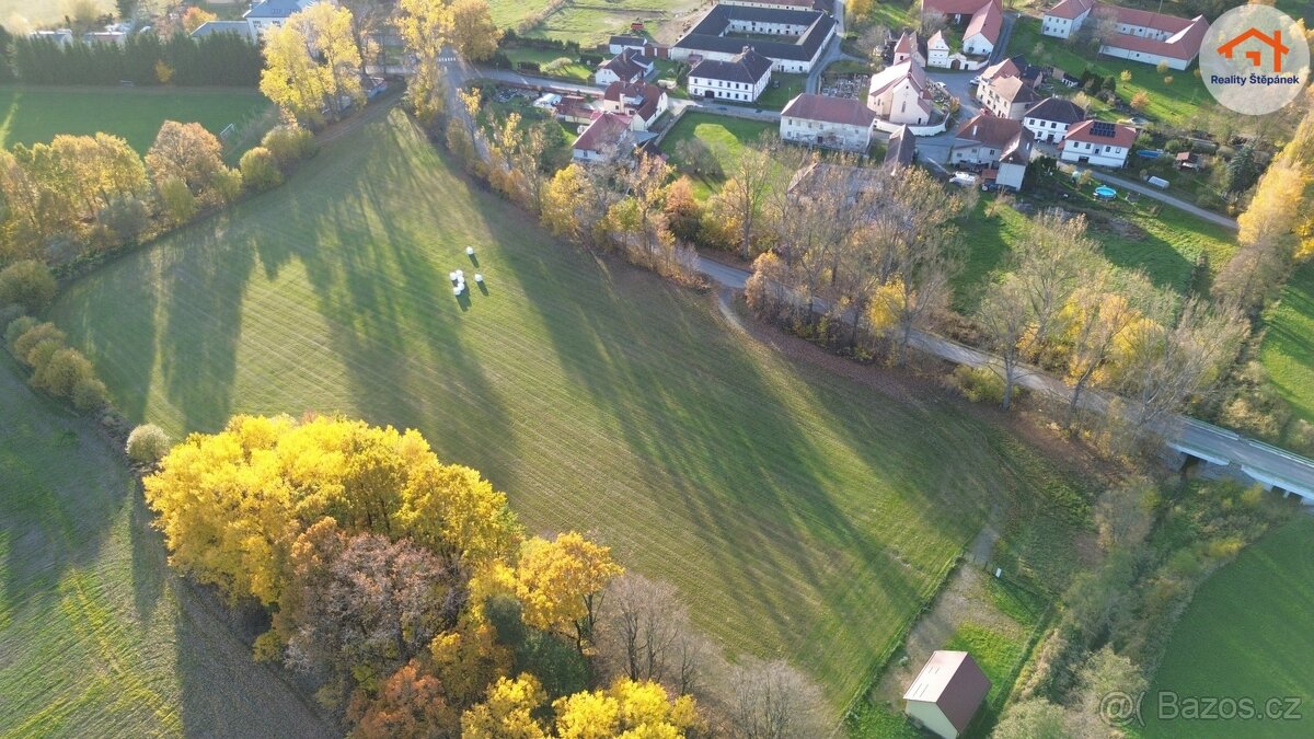 Prodej stavebního pozemku 19 527 m² - 3