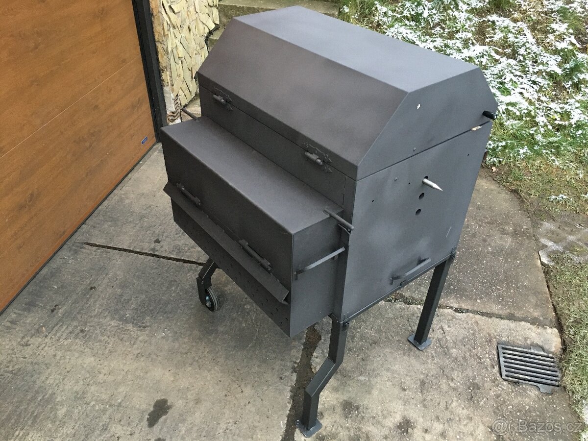 Gril na kýtu, krůtu nebo kuřata - 3