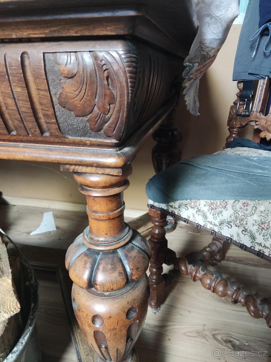 Stůl plus zidle - 3