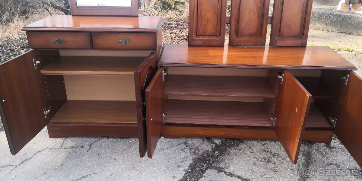 Masivní předsíňová stěna - 3