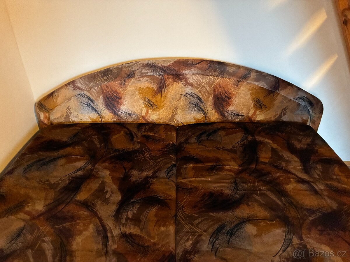 Dvoulůžková postel - 3