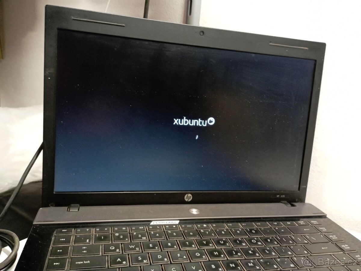 Notebook HP 620 s napájecím adaptérem. - 3