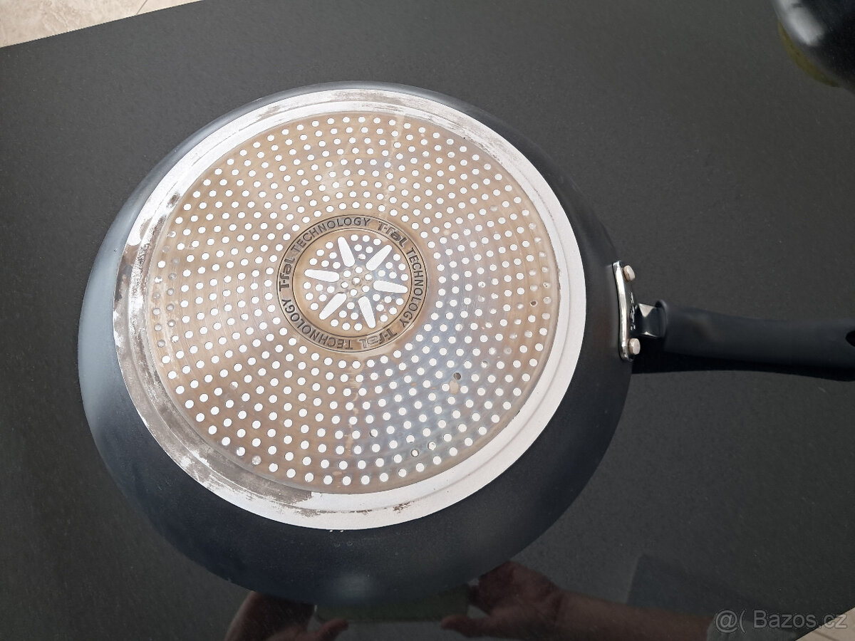 Velká Tefal pánev 31,5 cm - 3